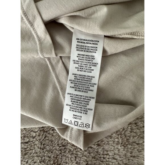 Calvin Klein Women’s Logo Graphic Short-Sleeve Top Tee Size M New - Picture 11 of 13